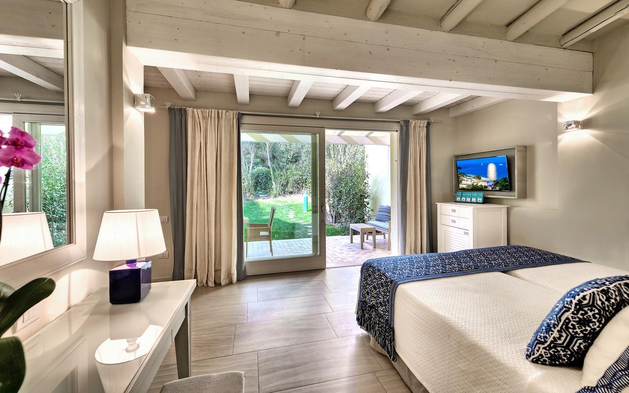 Forte Village Resort - Bouganville Santa Margherita di Pula Esterno foto
